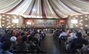 Suasana Wisuda ke-108 Unsoed di Auditorium Graha Widyatama.
