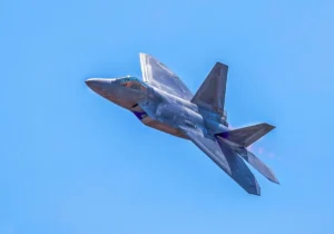 Manuver pesawat jet saat pameran udara di Korea.