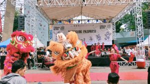 Penampilan Calengsai di Lengger Bicara Banyumas (22/6/2025)(beritaunsoed.com/Helmalia Putri)