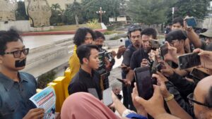 Wawancara bersama Abdul Kholiq Fauzi, anggota Bhinneka Ceria (25/7/2025) (beritaunsoed.com/Lusiana Venus Saputri)