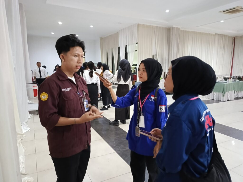 Wawancara bersama Hilman, anggota Komisi III DLM Unsoed (12/08/2025) (beritaunsoed.com/Ryu Athallah Raihan)