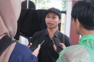 Omeda, koordinator aksi Hari Tani Nasional 2025 (25/09/2025) (beritaunsoed.com/Ryu Athallah Raihan)