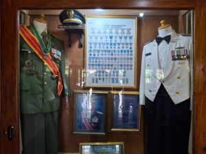 Dalam perjalanan kariernya di dunia militer, Soesilo Soedarman pernah menjabat sebagai Komandan Batalyon Kavaleri-I (1959–1960) hingga Panglima Komando Wilayah Pertahanan-I (1980–1985). (10/02/2026) (Beritaunsoed.com/Ryu Athallah Raihan)