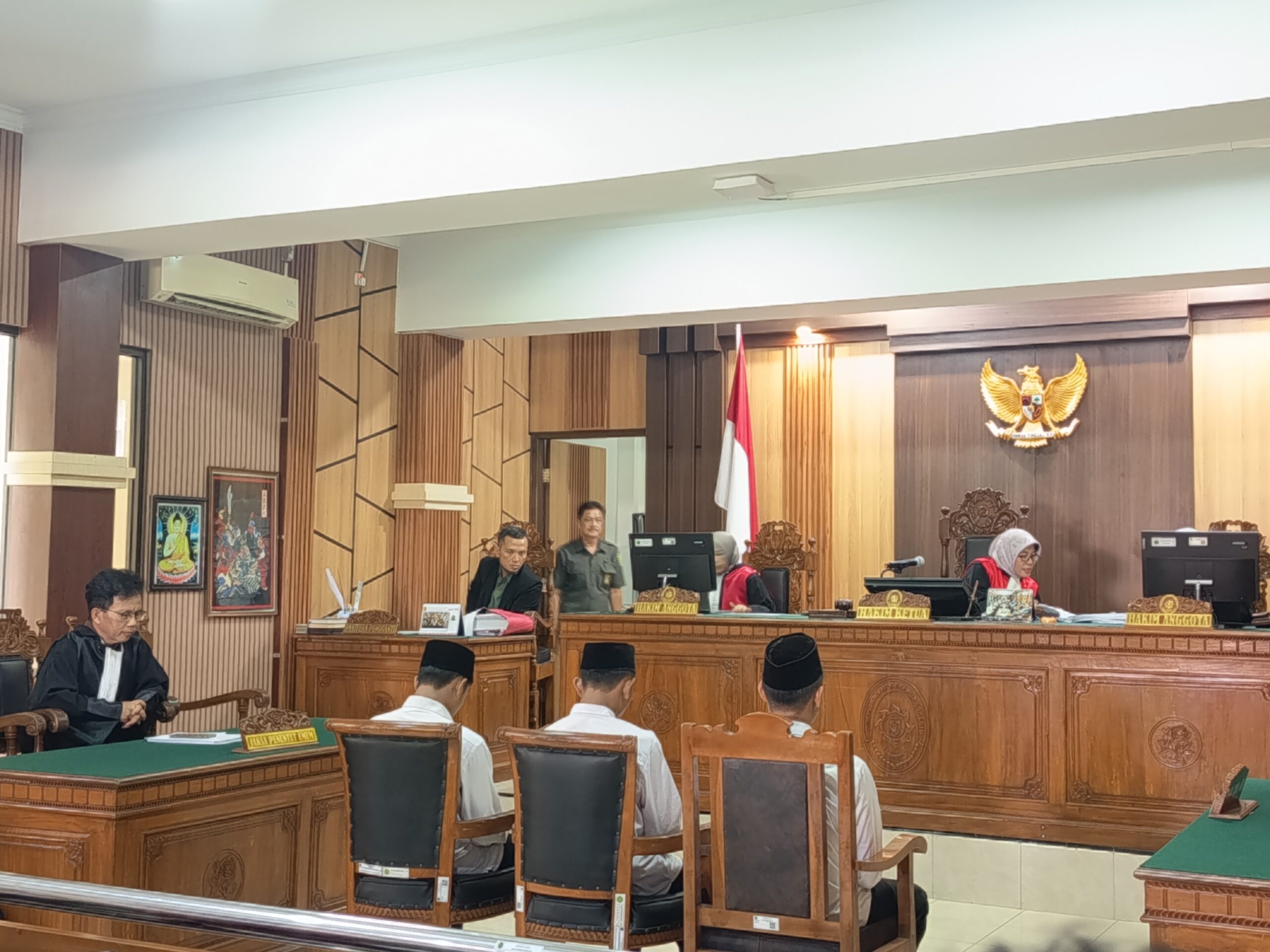 Proses Panjang Berujung Vonis Ringan, Keadilan Kasus Tahanan Politik Diperdebatkan