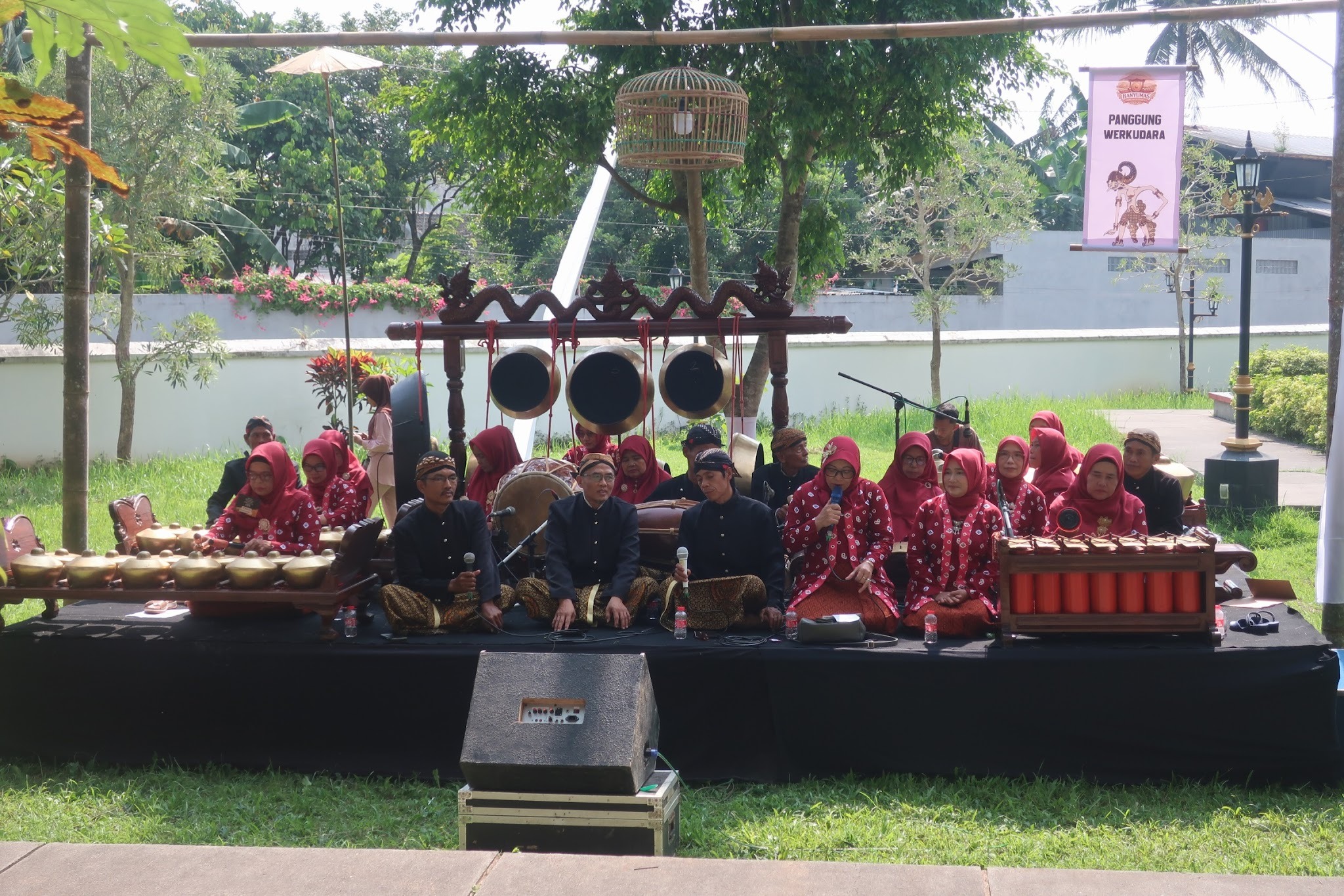 Suara Bumi Martabat Jiwa: Spiritualitas dan Kreativitas dalam Banyumas Gamelan Festival