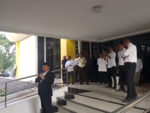 Rektor Unsoed memberikan tanggapan mengenai kunjungan kerja bersama Wakil Presiden (22/6/2026) (Beritaunsoed.com/ Hasna Nailah Ramadhani)