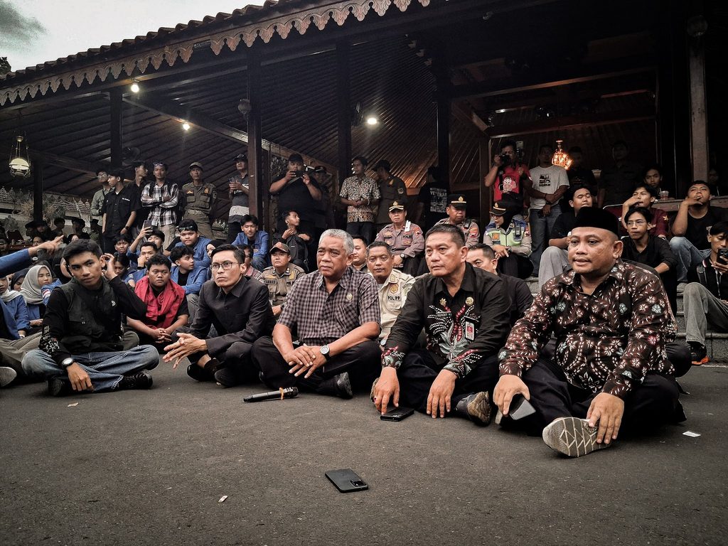 Perwakilan Pemerintah Daerah (Pemda) Banyumas (20/10/2026) (Beritaunsoed.com/Artika Putri Kinanti
