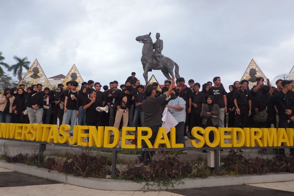 Pernyataan Sikap oleh Mahasiswa Unsoed (19/10/2026) (Beritaunsoed.com/Nesya Huwaidaa Kultsum Azmii)